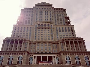 ITC Royal neaby escort service kolkata